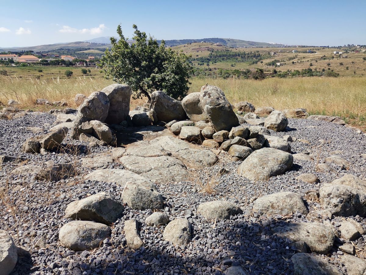 Menjez Necropolis